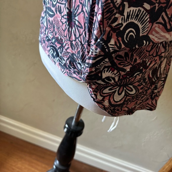 Loft Blouse - Picture 10 of 10